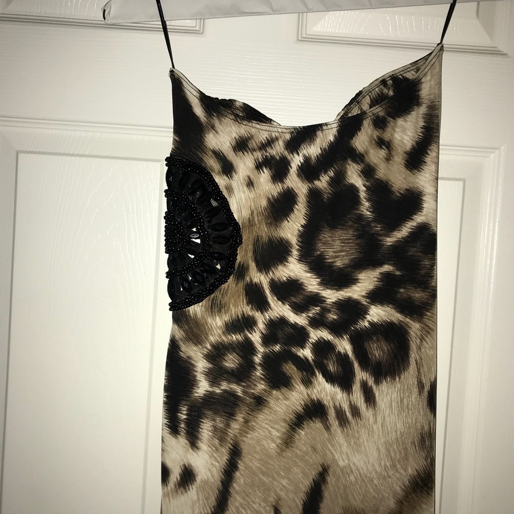 Dress - Picture 5 of 6